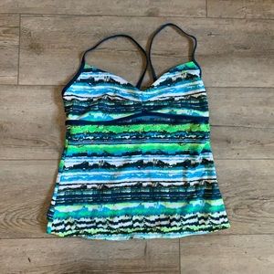 NIKE SWIM TANKINI SIZE MEDIUM (M)